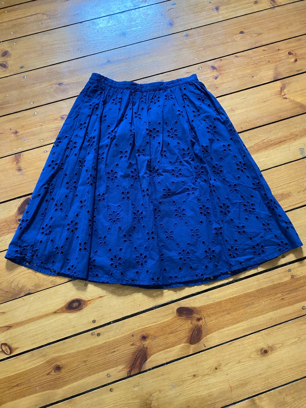 J. Crew Navy Eyelet A-Line Cotton Skirt size small Color